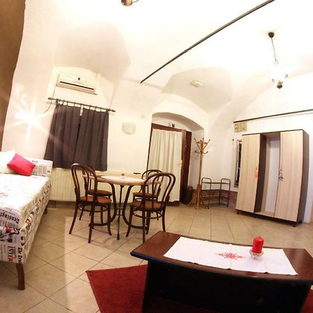 Apartman Korzo Βαράζντιν Εξωτερικό φωτογραφία